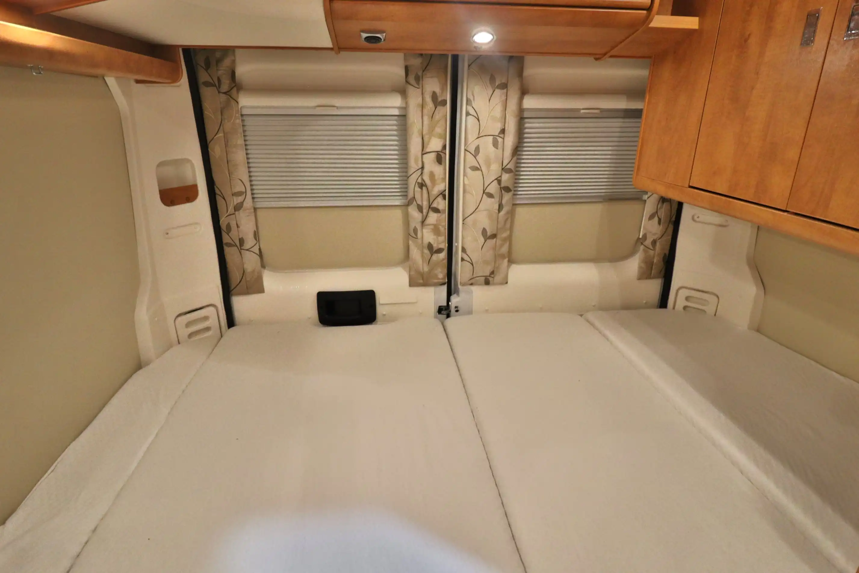CARTHAGO Malibu Van 540